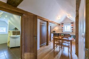 Η κουζίνα ή μικρή κουζίνα στο Apartmány Ráztoky