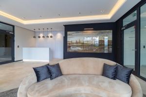 Posezení v ubytování DreamHouse Apartamenty Darłówko Nautic Park