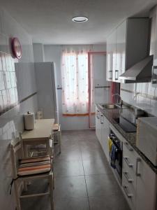 Kuchyňa alebo kuchynka v ubytovaní Edificio Nuevo mexico Calpe