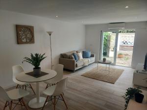A seating area at Cas Catalá Living