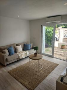 A seating area at Cas Catalá Living
