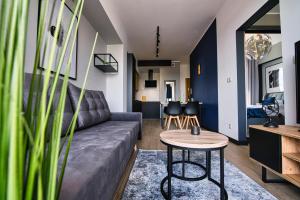 Posedenie v ubytovaní Apartament Timi Zator by Housine