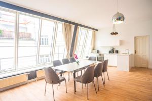 A kitchen or kitchenette at Royal Residence Haus des Meeres