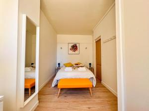 Łóżko lub łóżka w pokoju w obiekcie Appartement vue mer Parking privé Place Med