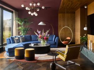 Posezení v ubytování Nobu Hotel London Shoreditch