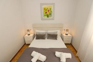 Gallery image of DIFFERENTFLATS Florida in Salou