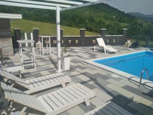 Billede fra billedgalleriet på Holiday House White Hill i Bihać + 51 billeder