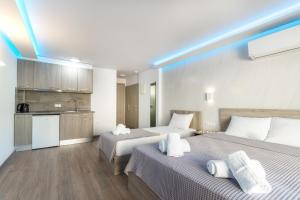 Kuchyňa alebo kuchynka v ubytovaní Summer Inn