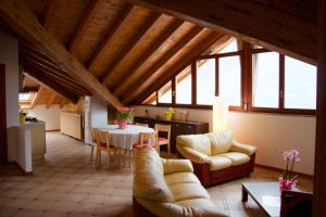 Posedenie v ubytovaní Villa Rosina Loft