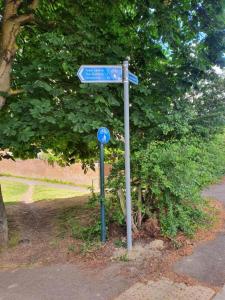 Φωτογραφία από το άλμπουμ του 2 Bed Apartment - Sleeps 5 - Pets - Parking - Wifi σε Hatfield