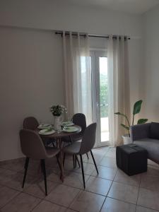 Zdjęcie z galerii obiektu Olive House w mieście Moírai +14 zdjęć