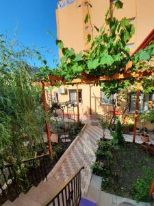 Zahrada ubytování Apartament "3 PAPUCI"