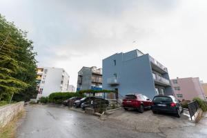 Budova, v ktorej sa apartmán nachádza