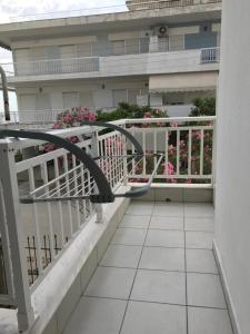 Balkón nebo terasa v ubytování Grey Theros Apartments