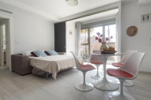 Gallery image of Reinapart Patacona Beach 46 in Valencia