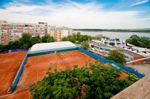Hồ bơi trong/gần Wood&Steel Apartment