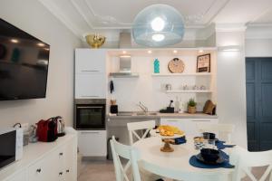 Η κουζίνα ή μικρή κουζίνα στο Il Genovino Caffa