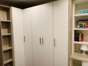 The library in Az apartmant