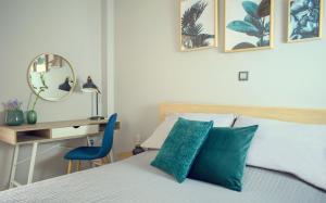 Foto dalla galleria di Augoustinos - Sea Side Luxury Apartments a Artemida