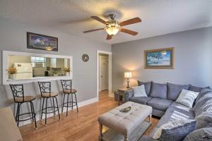 Gallery image of Beautiful Galveston Apt with Deck Less Than 3 Mi to Dtwn! in Galveston