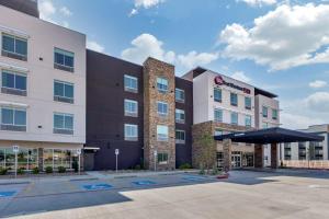 a rendering of the front of a hotel at Best Western Plus Amarillo East Hotel in Amarillo