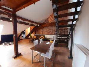 Residence Mariánská的休息区