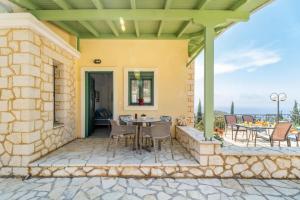 Balkón alebo terasa v ubytovaní Endless Blue Villa Lefkada