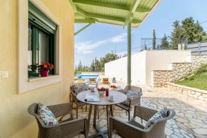 Nápoje v ubytovaní Endless Blue Villa Lefkada