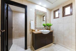 Koupelna v ubytování Upscale 7 Bedroom Villa with Private Pool - Palm Jumeirah