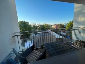 Balkón nebo terasa v ubytování Apartament Premium 214 Planeta Mielno - balkon, klimatyzacja, 100 m od plaży