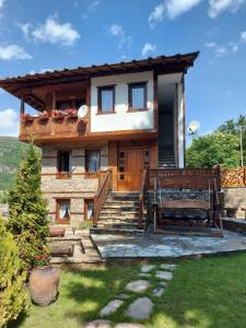 Rakennus, jossa guesthouse sijaitsee