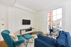 A seating area at London Choice Apartments - Chelsea - Sloane Square