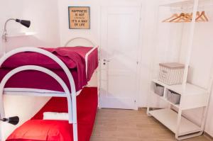 Posteľ alebo postele v izbe v ubytovaní [DOWNTOWN SELINUS] Bright apartment with courtyard