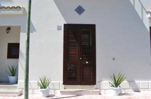 Fotografia z galérie ubytovania [DOWNTOWN SELINUS] Bright apartment with courtyard v destinácii Marinella di Selinunte