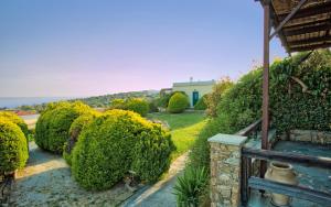 A garden outside Ktima Nikola