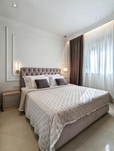 Ένα ή περισσότερα κρεβάτια σε δωμάτιο στο Beyond Breathtaking Modern Residence Sir Perfect +25 φωτογραφίες