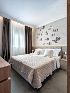 Ένα ή περισσότερα κρεβάτια σε δωμάτιο στο Beyond Breathtaking Modern Residence Sir Perfect
