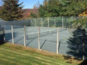 a tennis court with two tennis courts at MT SNOW SKI-BACK TRAIL FREE SHUTTLE - Green Mountain House in Dover