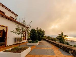 Imagen de la galería de Holiday home, Finca de los Castaños, en San Juan de la Rambla