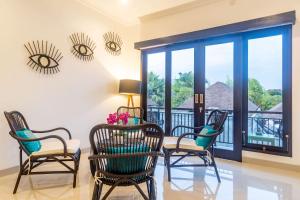 Ein Balkon oder eine Terrasse in der Unterkunft Villa Alhena