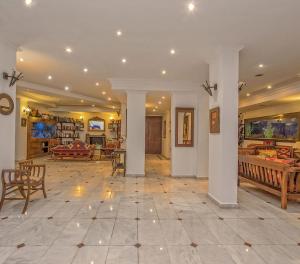 Posezení v ubytování Hotel Sinatra - All Inclusive
