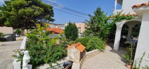 Zahrada ubytování Villa Rab Robert