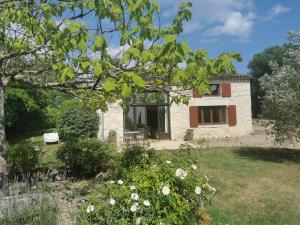 Κήπος έξω από το Gite Les Barts-Loubes Bernac nr Plum Village&Eymet