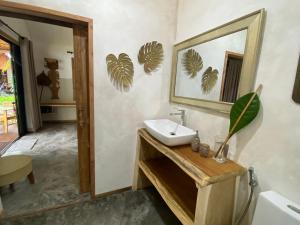 Koupelna v ubytování KALUME' Eco Boutique Resort-Adult only