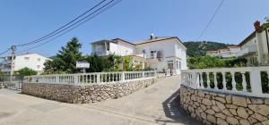 Budova, kde se bed and breakfast nachází