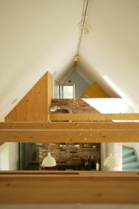 Palanda nebo palandy na pokoji v ubytování Gransäng Loft House