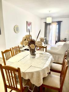 Posezení v ubytování Kommeno Bay Apartments