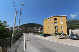 Nespecifikovaný výhled na hory nebo výhled na hory při pohledu z apartmánu