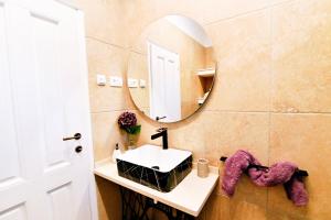 Koupelna v ubytování Apartment Carissima-Direct on sea, Lovran-Opatija