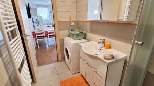 Kuchyňa alebo kuchynka v ubytovaní Apartment PIPO